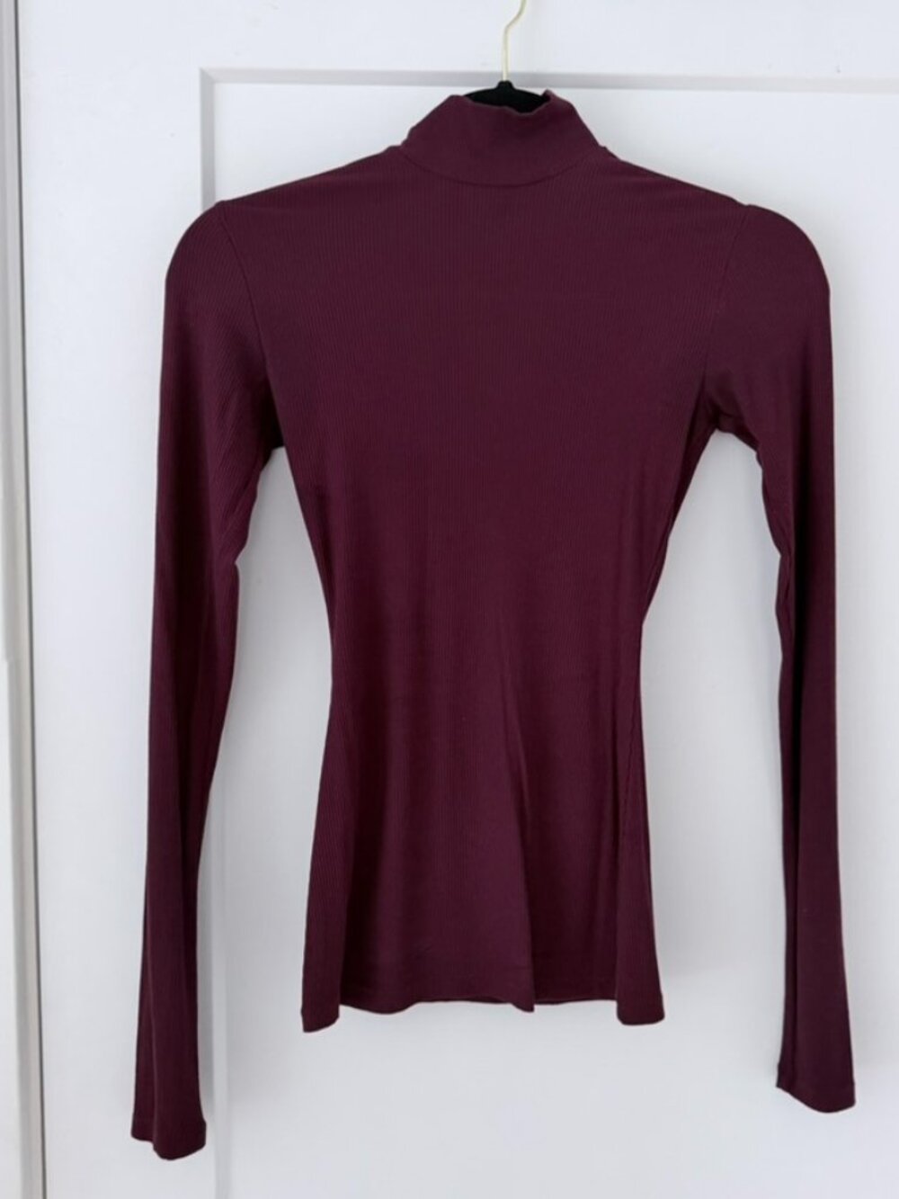NWOT SKIMS SOFT LOUNGE MOCK NECK LONG SLEEVE TOP | BORDEAUX × 1 BORDEAUX / XS - Picture 5 of 8